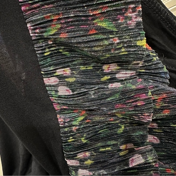 Anthropologie Vanessa Virginia V-Neck Black Indak Ruffle Sleeve Top SZ XL NWT - Picture 3 of 9